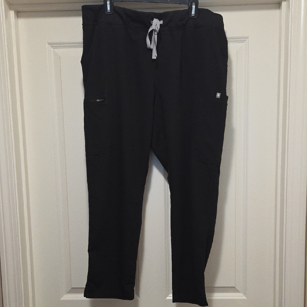 FIGS High Waisted Yola Skinny Scrub Pants in Black XXL Petite